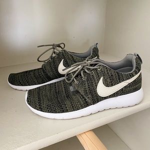 nike sneakers